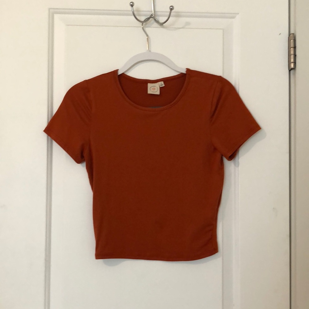 Tee shirt